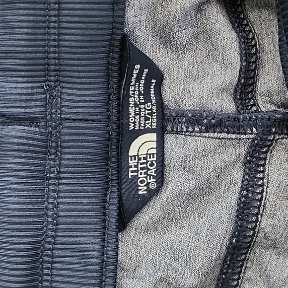 The north face womens pants worn once - Picture 2 of 5